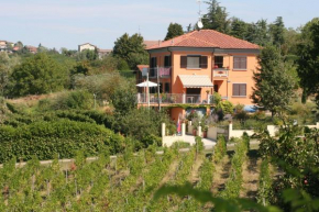 Villa I Due Padroni, two Apartment House - Apartment Cantinetta